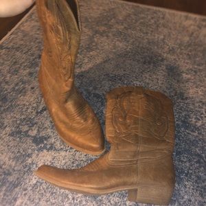 American eagle cowgirl boots
